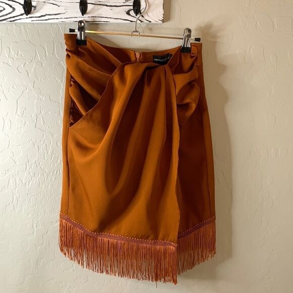 𝅺pretty little thing wrap fringe mini skirt size 4 twist front - Picture 2 of 11